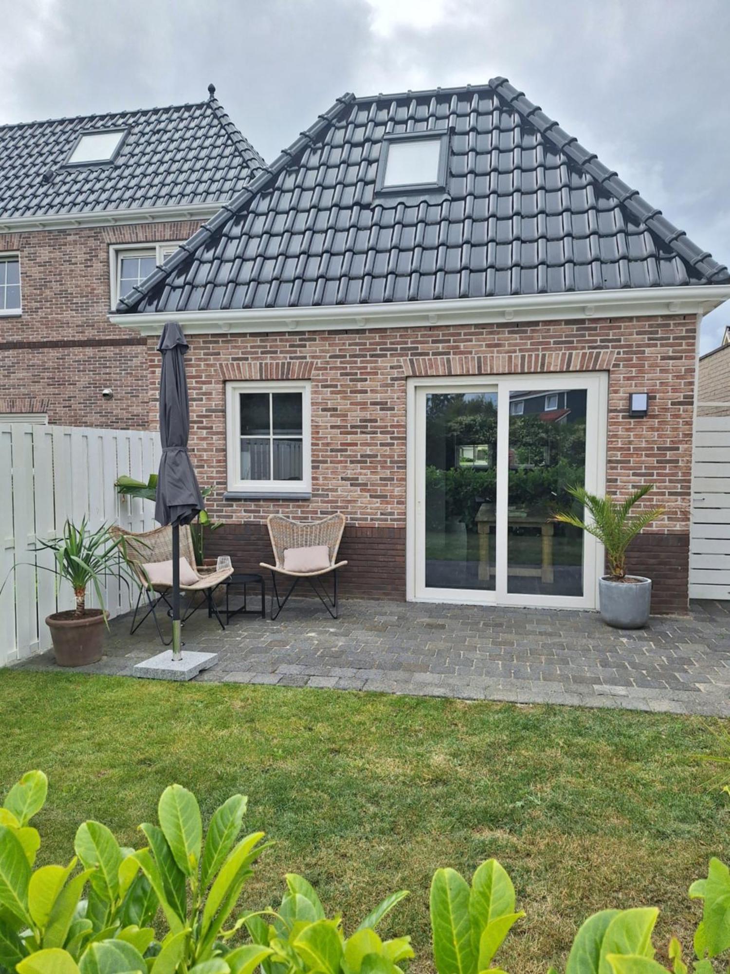 Birdhouse Texel Acomodação com café da manhã De Koog  Exterior foto
